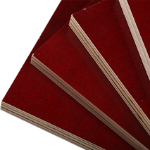 Película roja enfrentada madera contrachapada