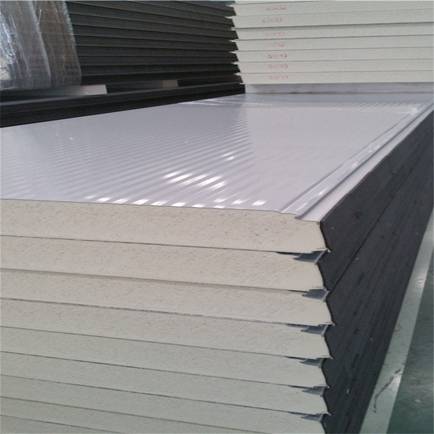 Panel emparedado