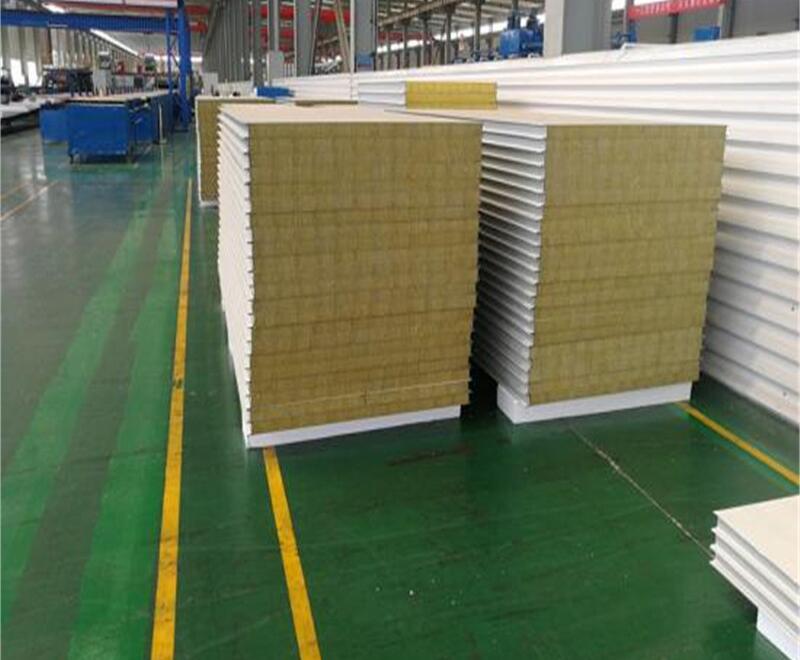 Panel emparedado